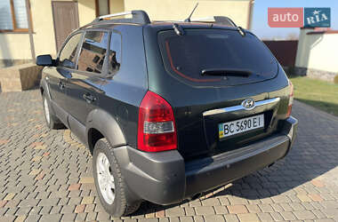 Внедорожник / Кроссовер Hyundai Tucson 2008 в 