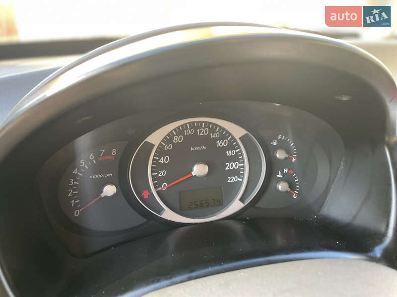 Позашляховик / Кросовер Hyundai Tucson 2008 в Львові
