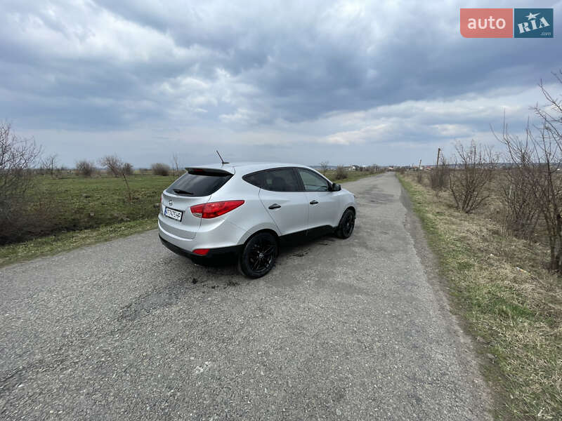 Позашляховик / Кросовер Hyundai Tucson 2015 в Івано-Франківську