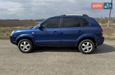 Внедорожник / Кроссовер Hyundai Tucson 2007 в 