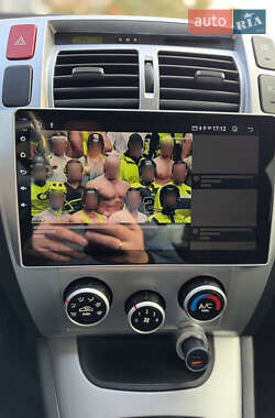 Внедорожник / Кроссовер Hyundai Tucson 2007 в 