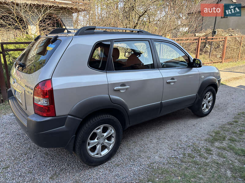 Внедорожник / Кроссовер Hyundai Tucson 2008 в Киеве