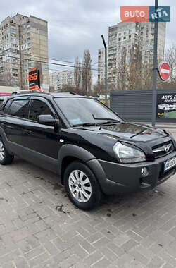 Позашляховик / Кросовер Hyundai Tucson 2008 в Харкові