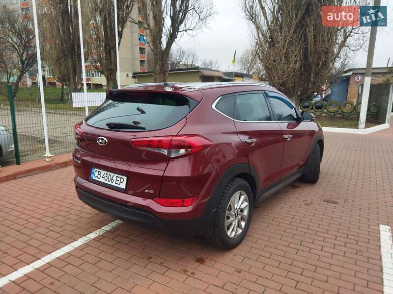 Внедорожник / Кроссовер Hyundai Tucson 2016 в Прилуках