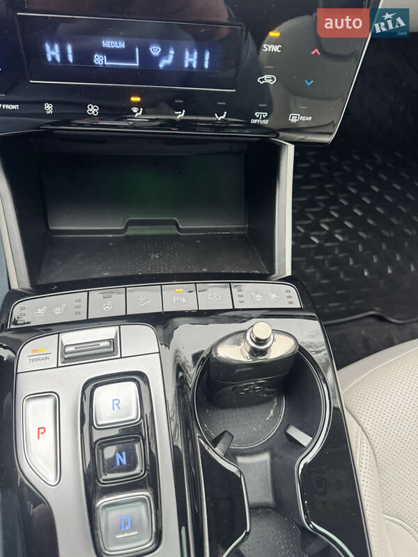 Внедорожник / Кроссовер Hyundai Tucson 2021 в Киеве