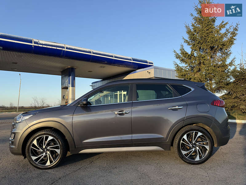 Внедорожник / Кроссовер Hyundai Tucson 2019 в Радивилове