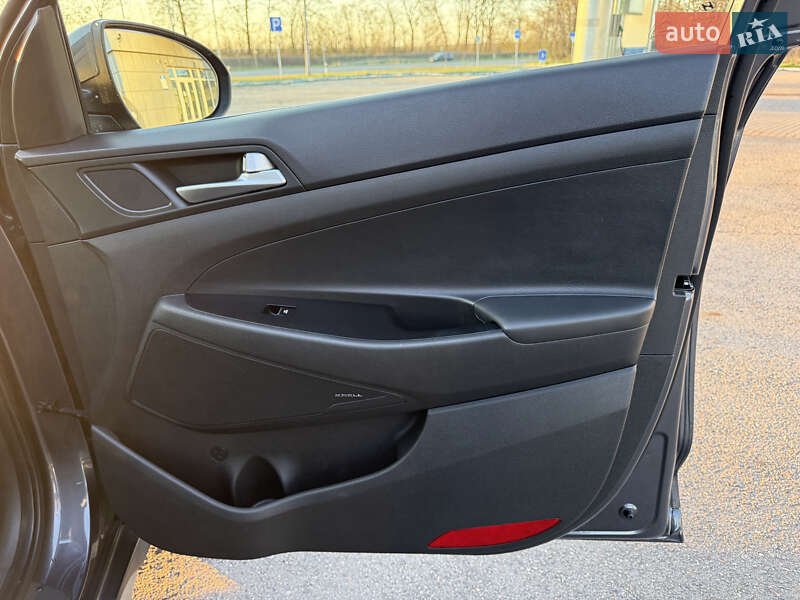 Внедорожник / Кроссовер Hyundai Tucson 2019 в Радивилове