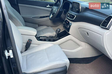 Позашляховик / Кросовер Hyundai Tucson 2018 в 
