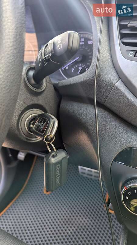 Позашляховик / Кросовер Hyundai Tucson 2016 в Харкові