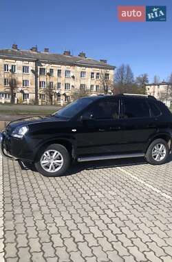 Позашляховик / Кросовер Hyundai Tucson 2009 в Дрогобичі
