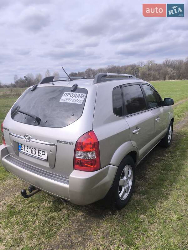 Позашляховик / Кросовер Hyundai Tucson 2006 в Лохвиці фото 9 Позашляховик / Кросовер Hyundai Tucson 2006 в Лохвиці