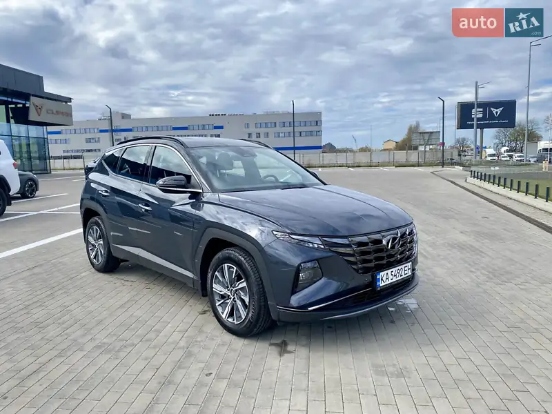 Позашляховик / Кросовер Hyundai Tucson 2021 в 