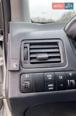 Внедорожник / Кроссовер Hyundai Tucson 2010 в 