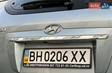 Внедорожник / Кроссовер Hyundai Tucson 2009 в 