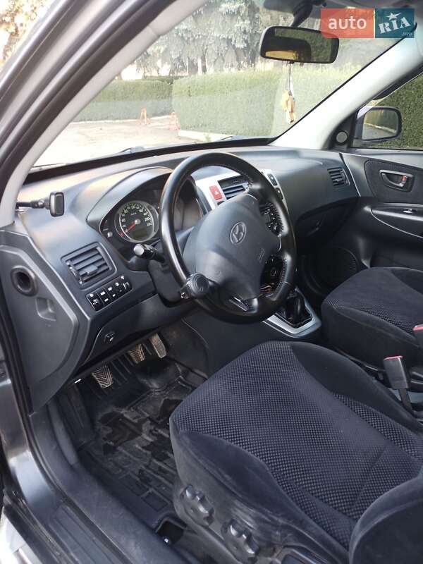 Позашляховик / Кросовер Hyundai Tucson 2007 в Могилів-Подільському