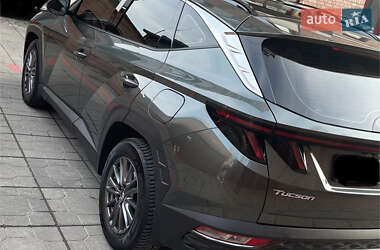 Внедорожник / Кроссовер Hyundai Tucson 2021 в 