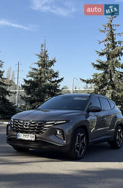 Позашляховик / Кросовер Hyundai Tucson 2022 в 