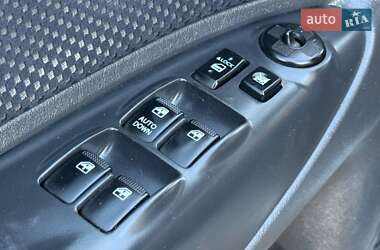 Позашляховик / Кросовер Hyundai Tucson 2012 в 