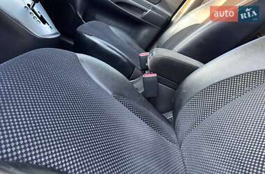 Позашляховик / Кросовер Hyundai Tucson 2012 в 