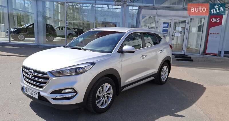Внедорожник / Кроссовер Hyundai Tucson 2017 в 