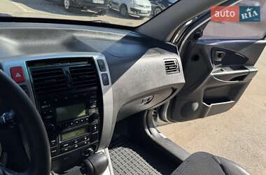 Позашляховик / Кросовер Hyundai Tucson 2010 в 