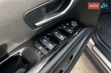 Внедорожник / Кроссовер Hyundai Tucson 2021 в 
