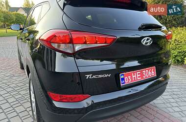 Позашляховик / Кросовер Hyundai Tucson 2016 в 