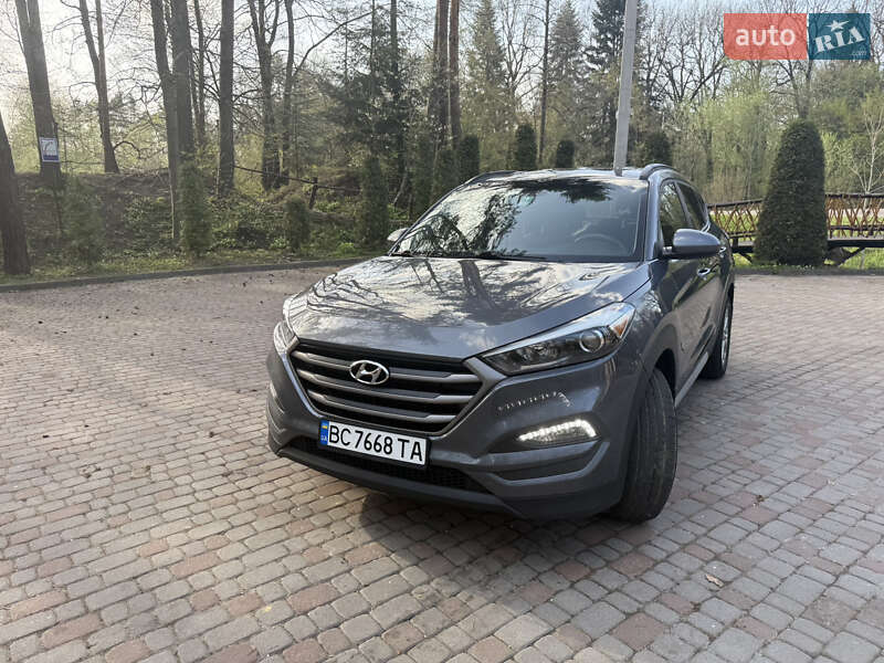 Внедорожник / Кроссовер Hyundai Tucson 2018 в 
