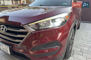 Позашляховик / Кросовер Hyundai Tucson 2016 в 