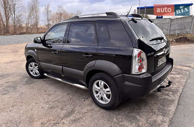 Позашляховик / Кросовер Hyundai Tucson 2006 в 