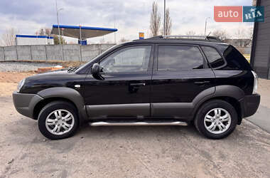 Позашляховик / Кросовер Hyundai Tucson 2006 в 