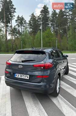 Внедорожник / Кроссовер Hyundai Tucson 2021 в 