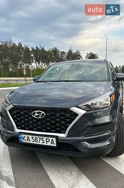 Внедорожник / Кроссовер Hyundai Tucson 2021 в 