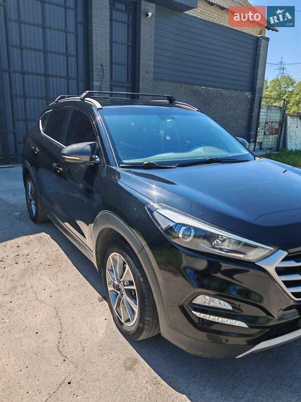 Позашляховик / Кросовер Hyundai Tucson 2017 в Дніпрі