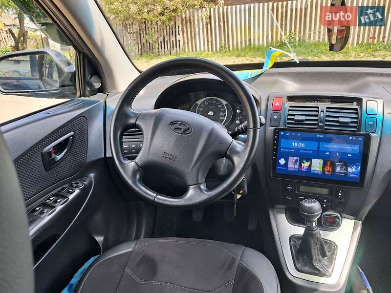 Внедорожник / Кроссовер Hyundai Tucson 2008 в Прилуках