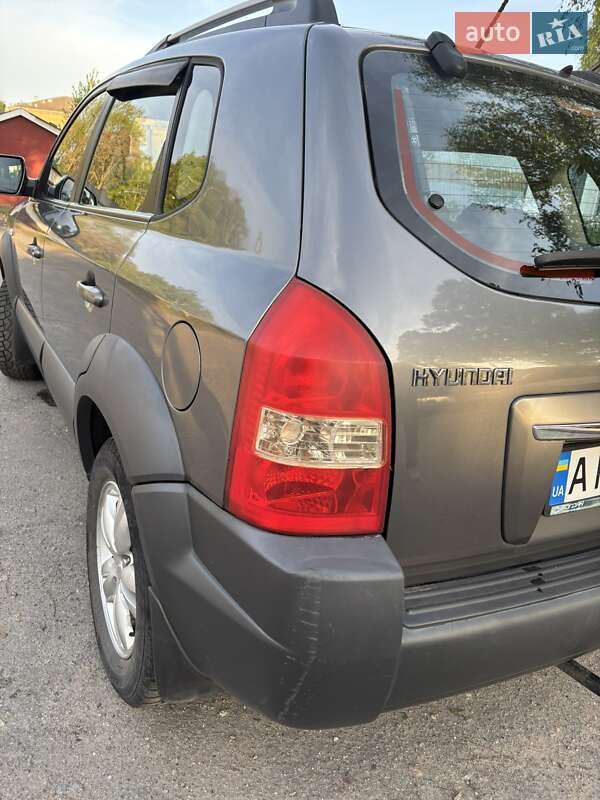 Позашляховик / Кросовер Hyundai Tucson 2012 в Переяславі