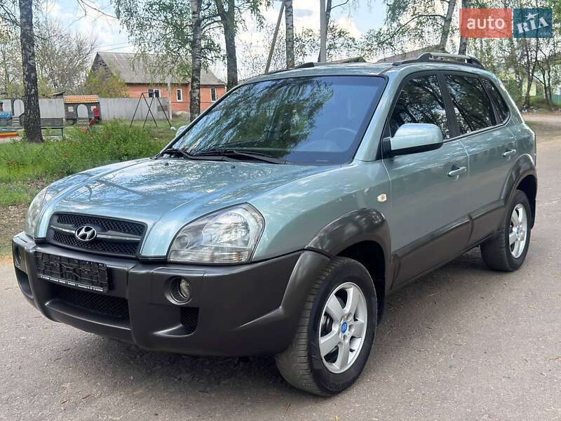 Позашляховик / Кросовер Hyundai Tucson 2009 в Охтирці