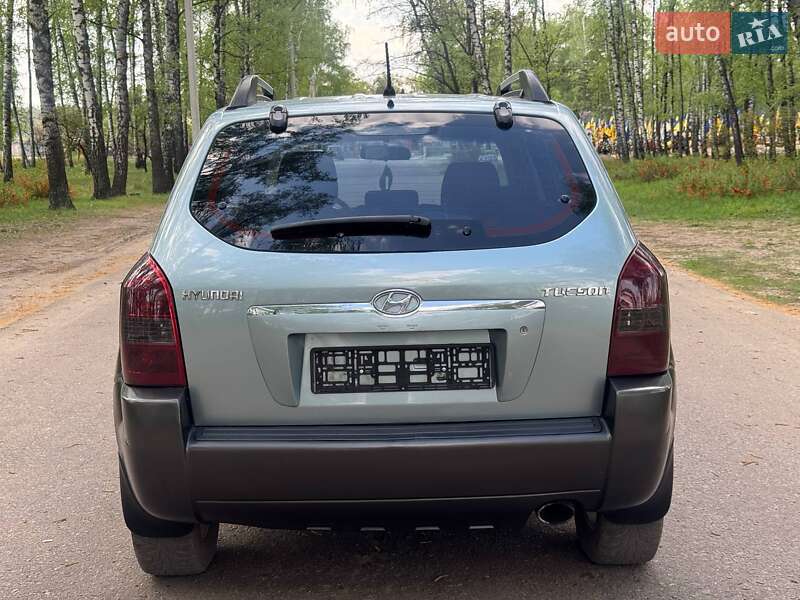 Позашляховик / Кросовер Hyundai Tucson 2009 в Охтирці