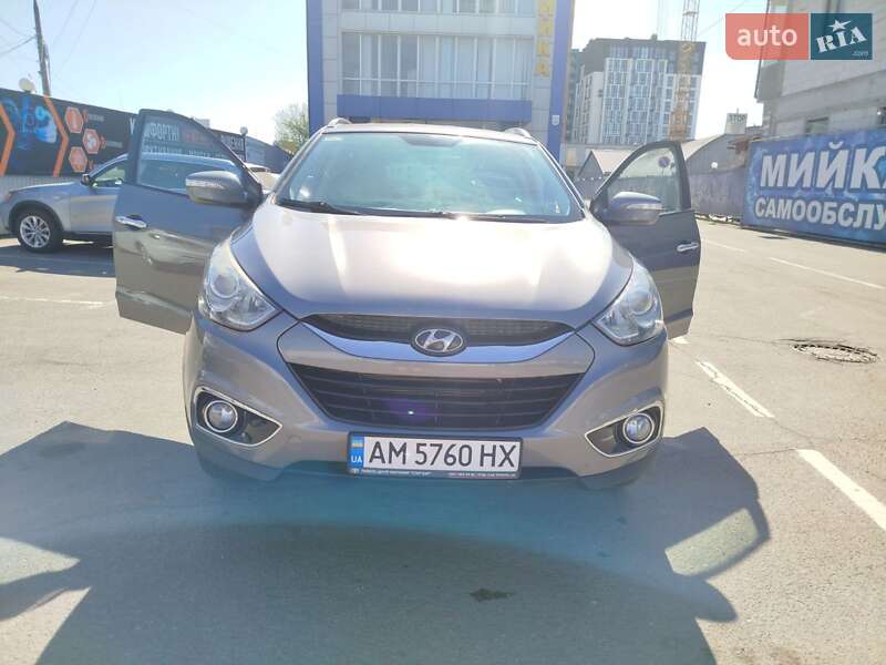 Внедорожник / Кроссовер Hyundai Tucson 2013 в Житомире