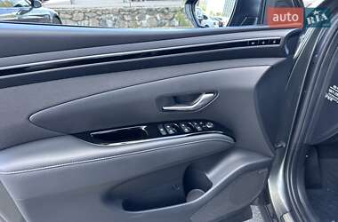 Внедорожник / Кроссовер Hyundai Tucson 2021 в 