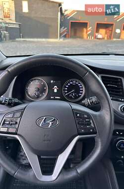 Внедорожник / Кроссовер Hyundai Tucson 2018 в 