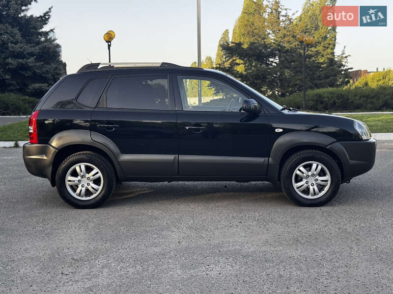 Внедорожник / Кроссовер Hyundai Tucson 2007 в Лубнах