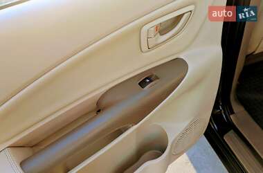 Внедорожник / Кроссовер Hyundai Tucson 2008 в 