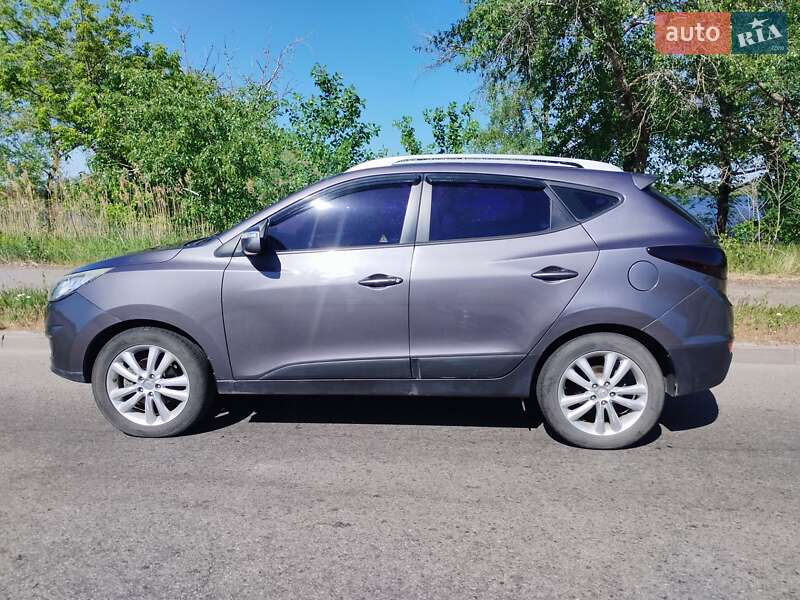Внедорожник / Кроссовер Hyundai Tucson 2012 в Днепре