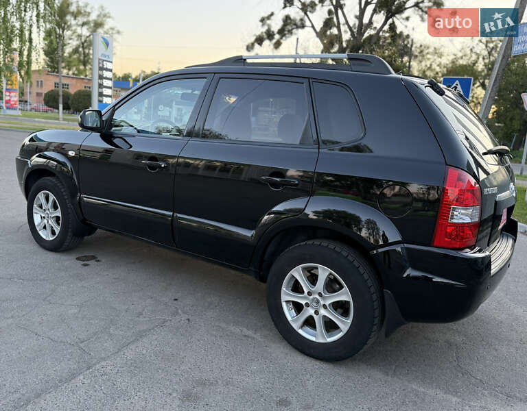 Позашляховик / Кросовер Hyundai Tucson 2006 в Лубнах