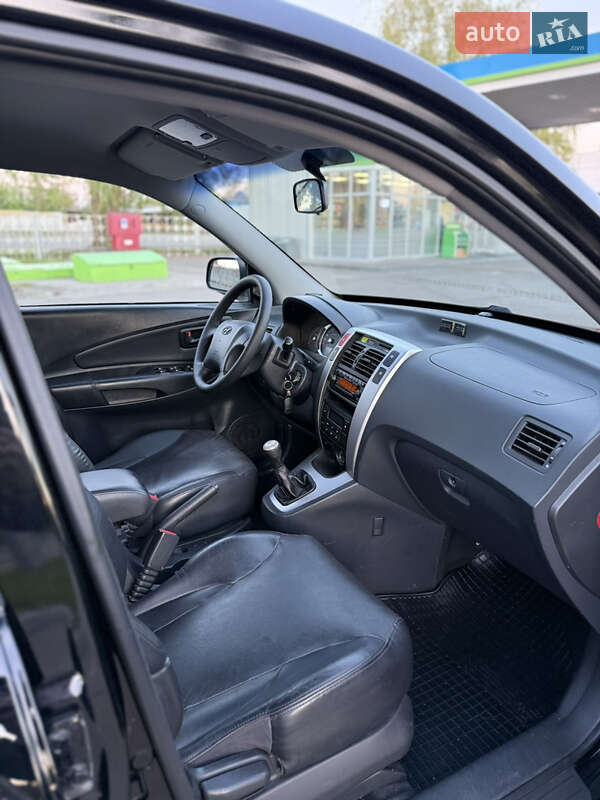 Позашляховик / Кросовер Hyundai Tucson 2006 в Лубнах