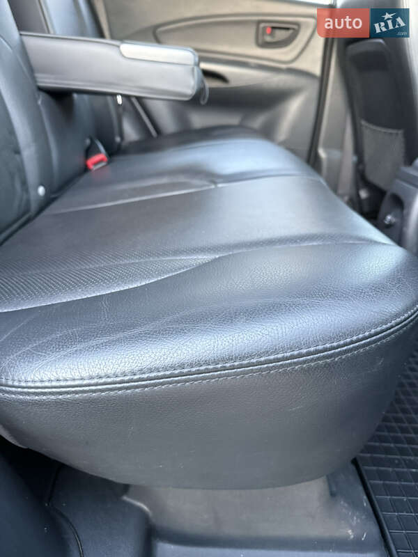 Позашляховик / Кросовер Hyundai Tucson 2006 в Лубнах