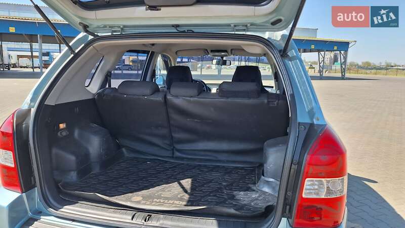 Позашляховик / Кросовер Hyundai Tucson 2008 в Одесі