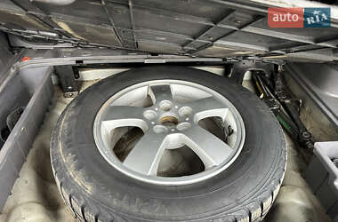 Внедорожник / Кроссовер Hyundai Tucson 2004 в 