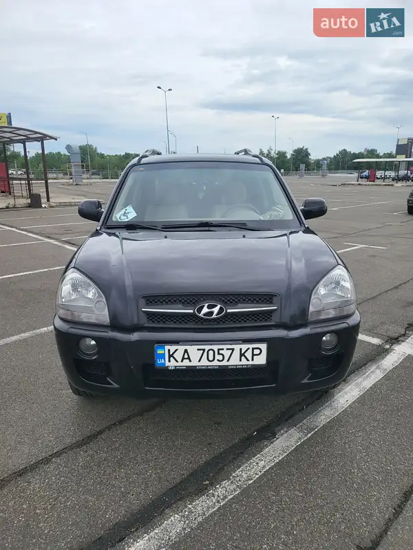 Hyundai Tucson 2008 VIN KMHJN81BP8U921572 фото оголошення 3 з 46